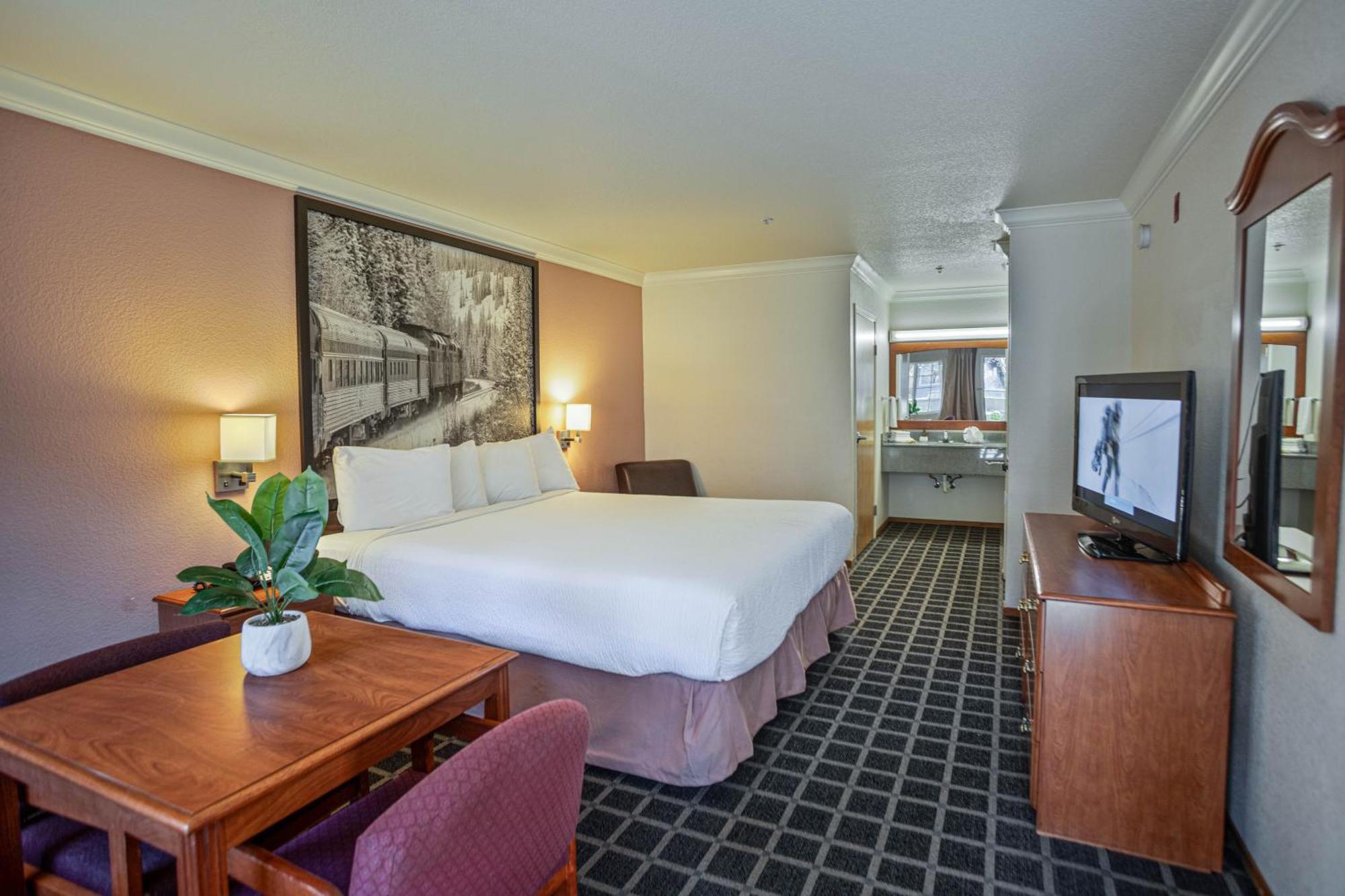 Creekside Inn & Suites Willits Exteriör bild