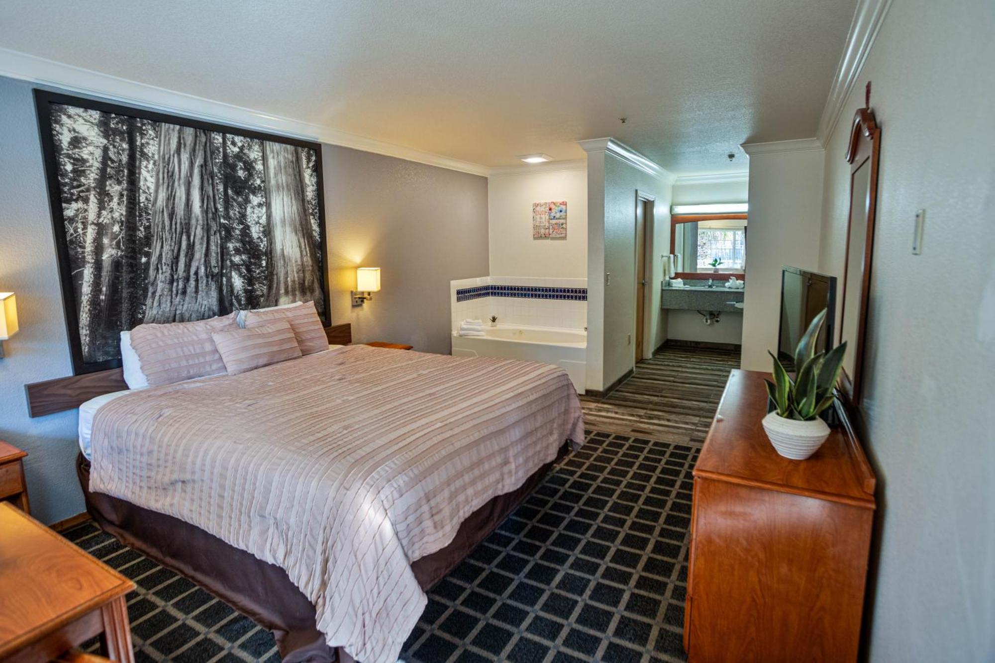 Creekside Inn & Suites Willits Exteriör bild