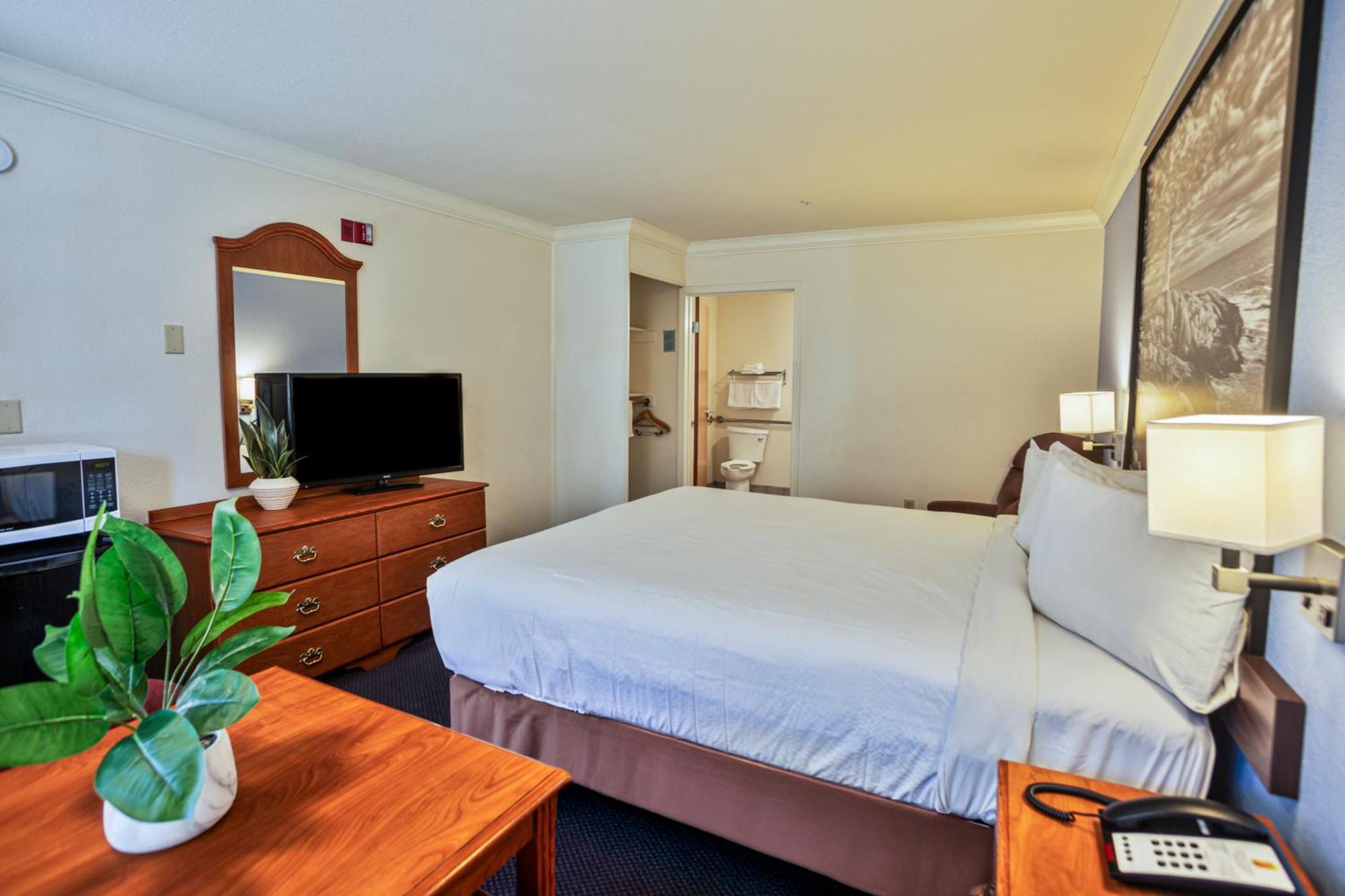 Creekside Inn & Suites Willits Exteriör bild