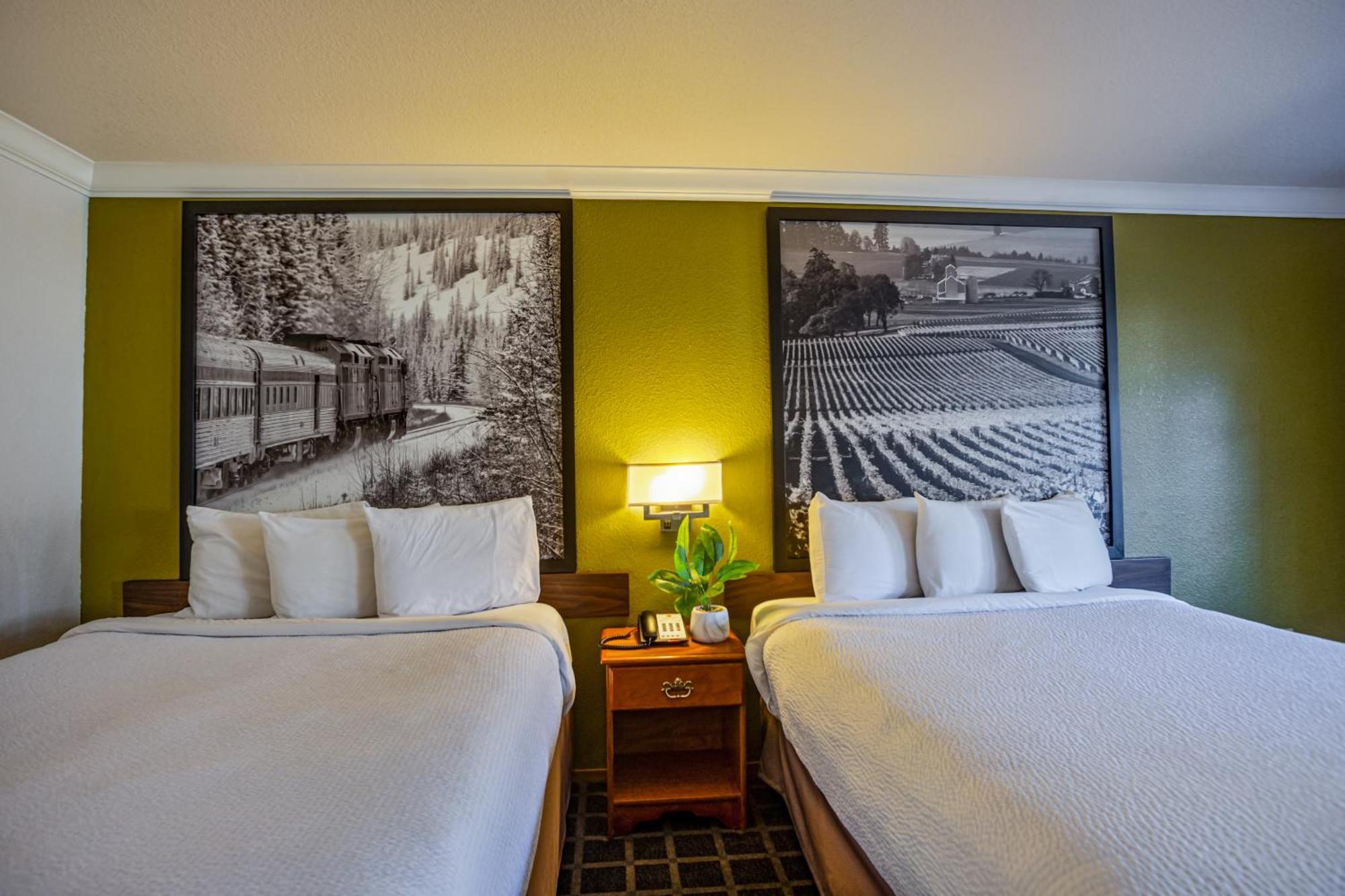 Creekside Inn & Suites Willits Exteriör bild
