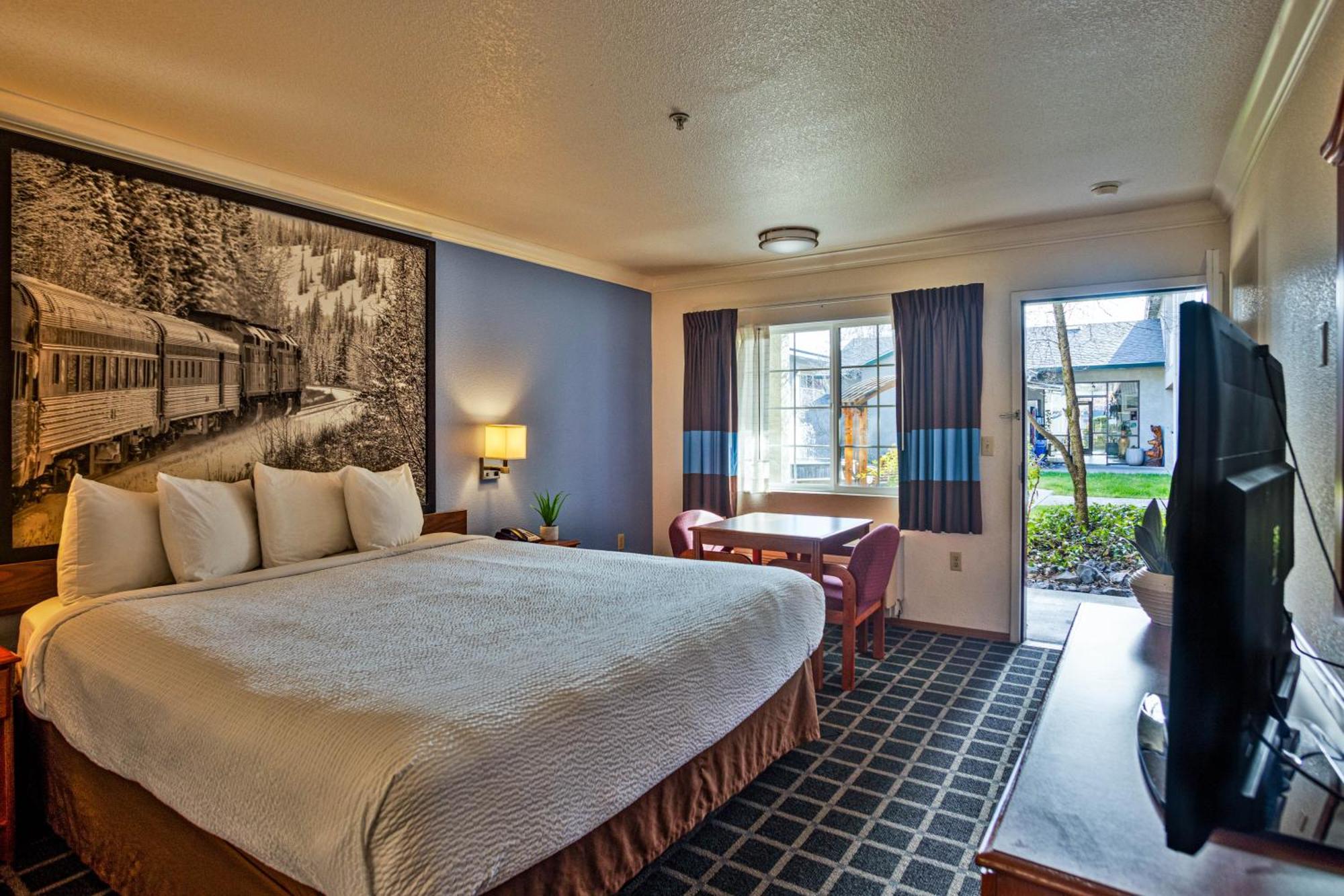 Creekside Inn & Suites Willits Exteriör bild