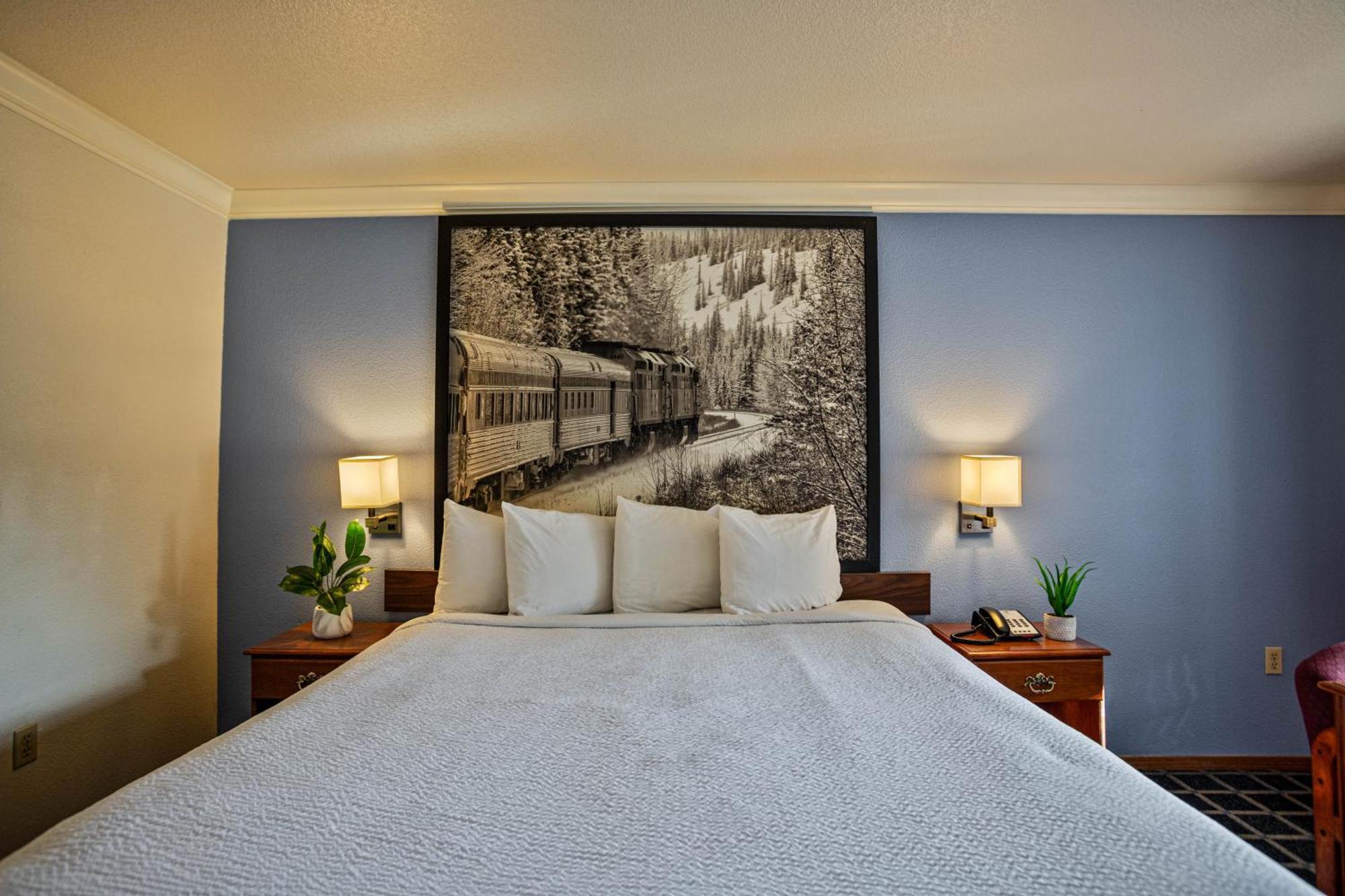 Creekside Inn & Suites Willits Exteriör bild